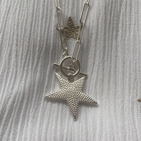 Star Pendant Satin Silver - Picture 3 of 4